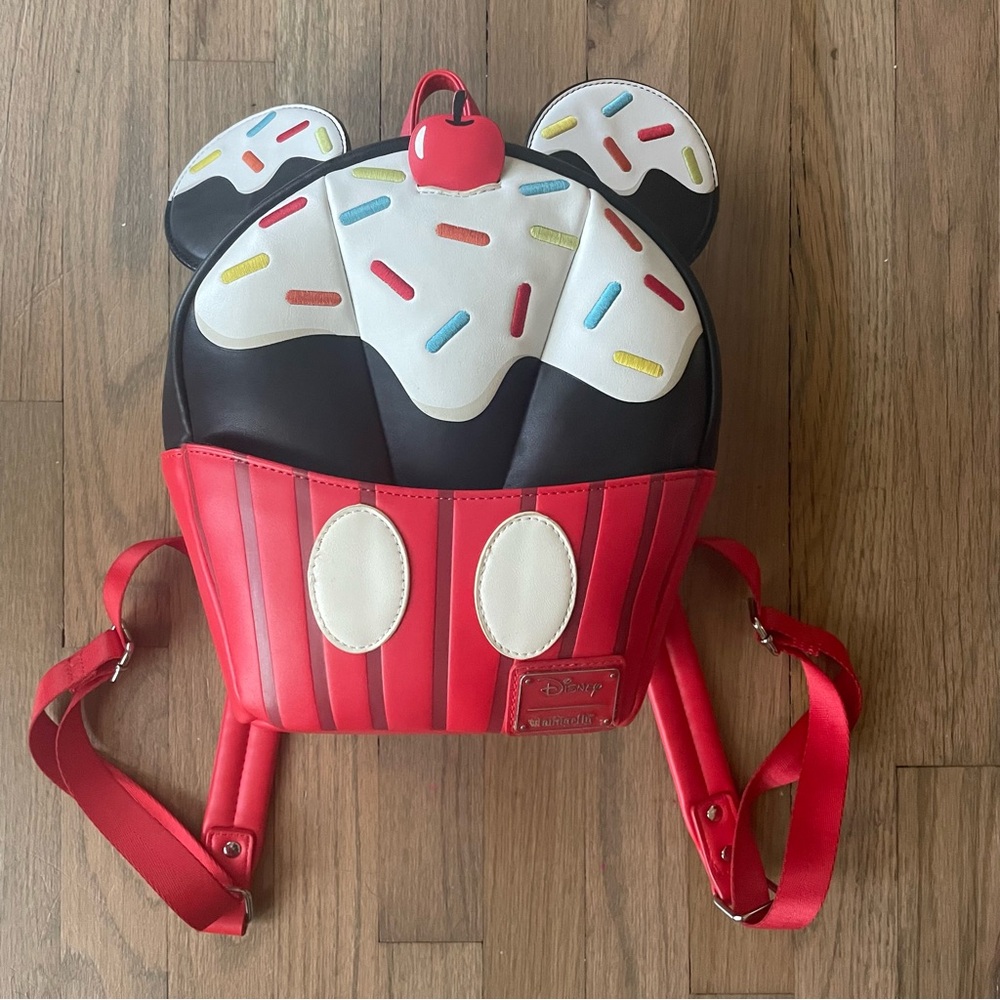 Disney Black and Red Mickey Mouse
Cupcake Mini Backpack